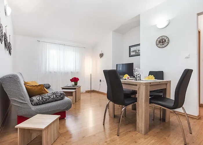 Branka A2 Fix 1 Apartment *